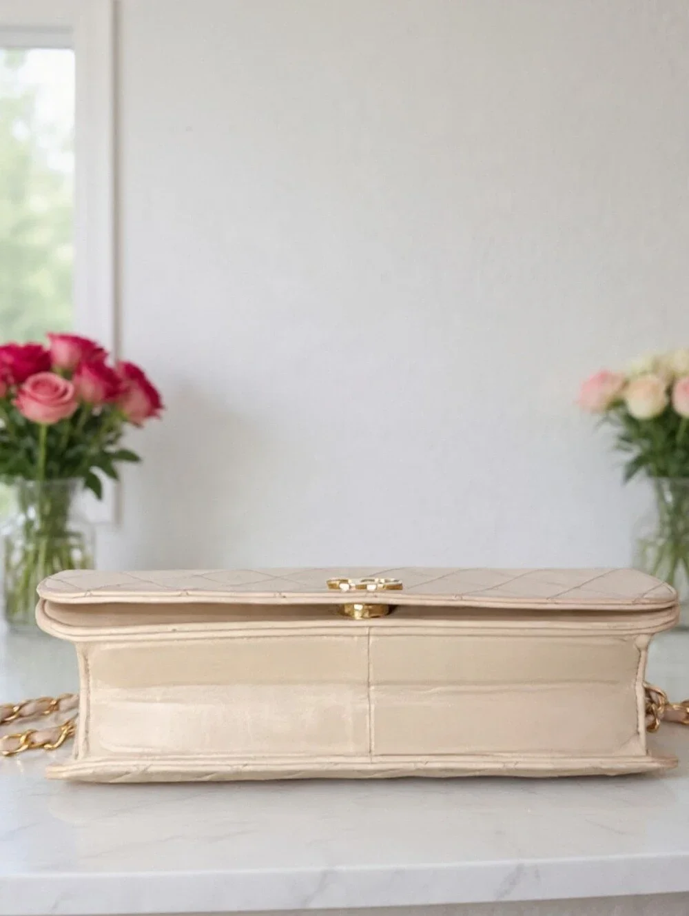 Chanel ✨️ Vintage Medium Full Flap Cream Beige Lambskin 24K GHW